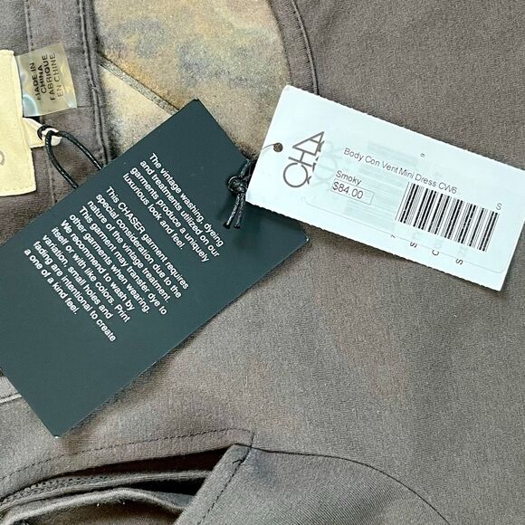 New! NWT Chaser Typewriter Open Shoulder Body Con Mini Dress Small - Picture 11 of 12